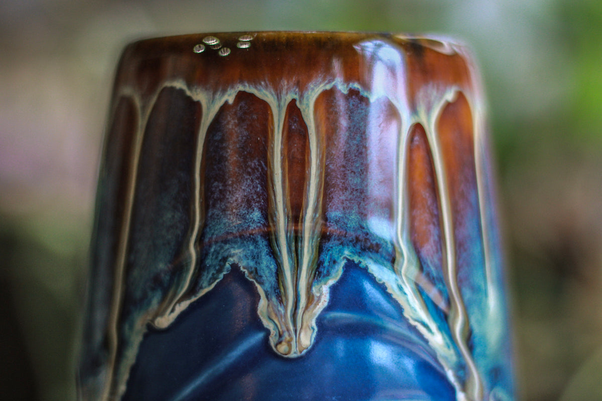 14-D New Wave Notched Textured Mug - MINOR MISFIT, 24 oz. - 10% off
