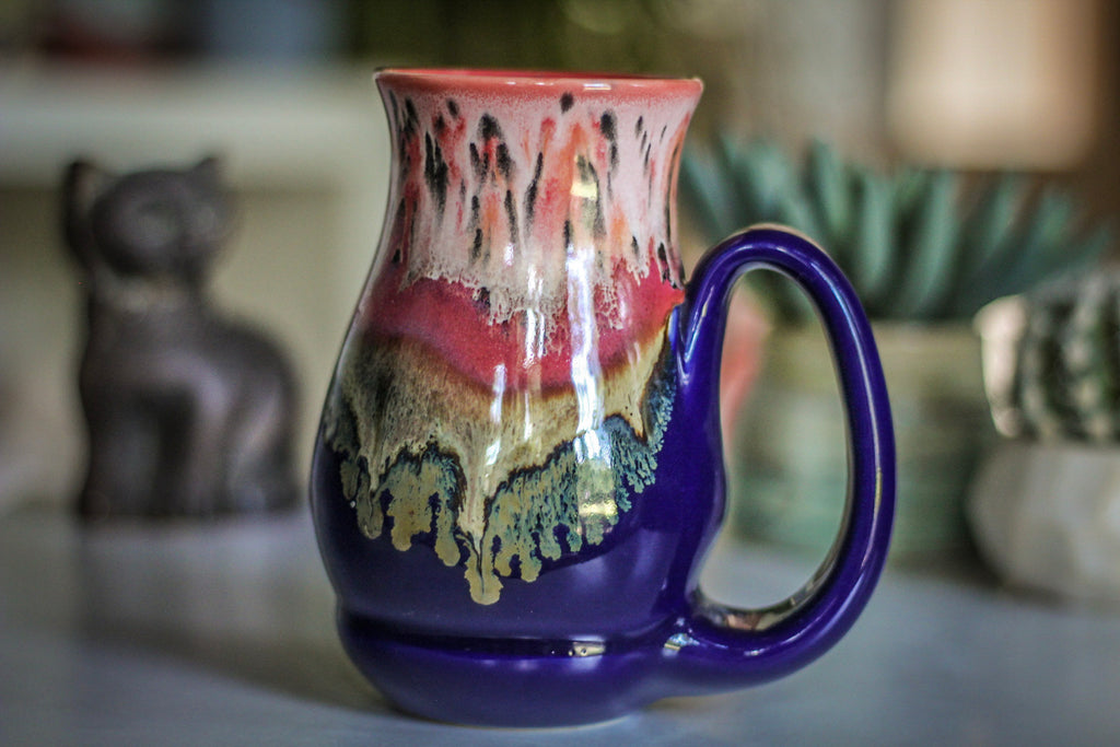 13-B Coral Mountain Meadow Barely Flared Acorn Mug, 19 oz.