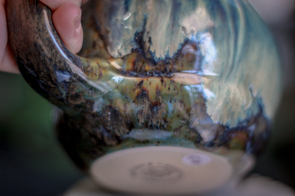 13-D  New Wave Barely Flared Textured Acorn Mug, 22 oz.