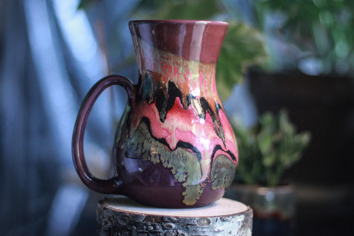 15-A Molten Strata Variation Flared Mug, 19 oz.