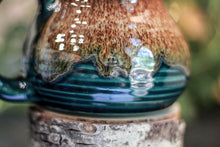 Load image into Gallery viewer, 14-D Caramel Notched OG Travel Mug, 22 oz.