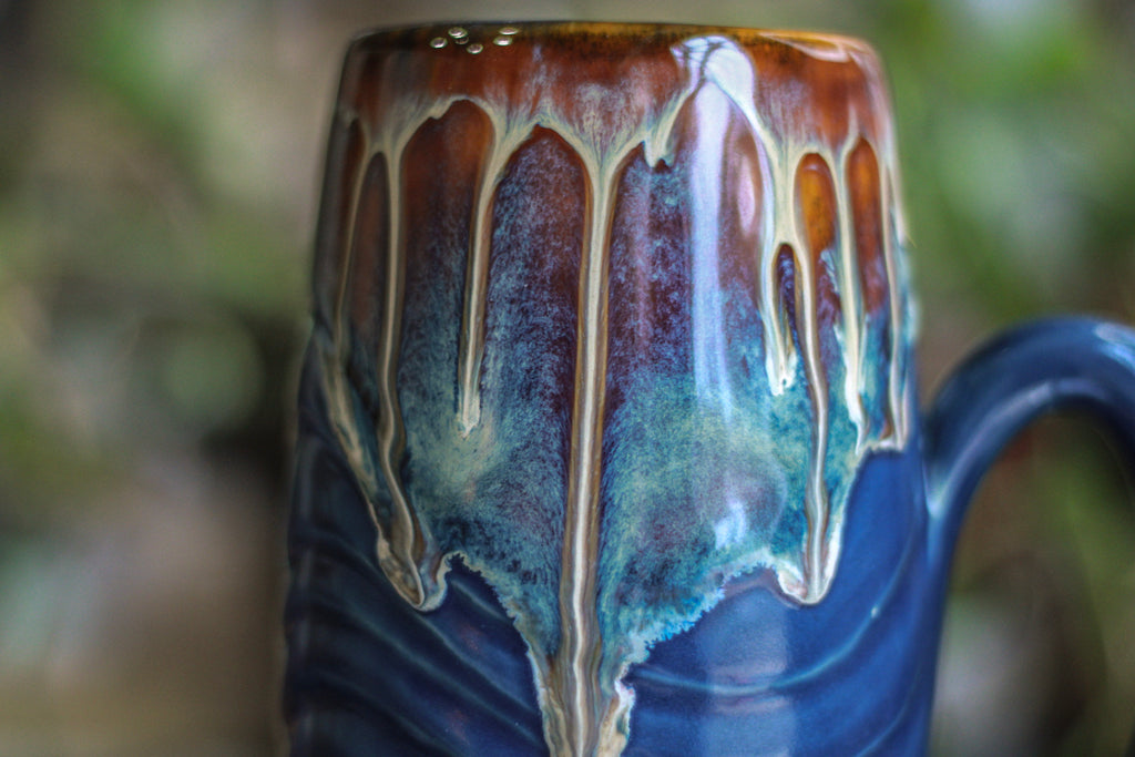 14-D New Wave Notched Textured Mug - MINOR MISFIT, 24 oz. - 10% off
