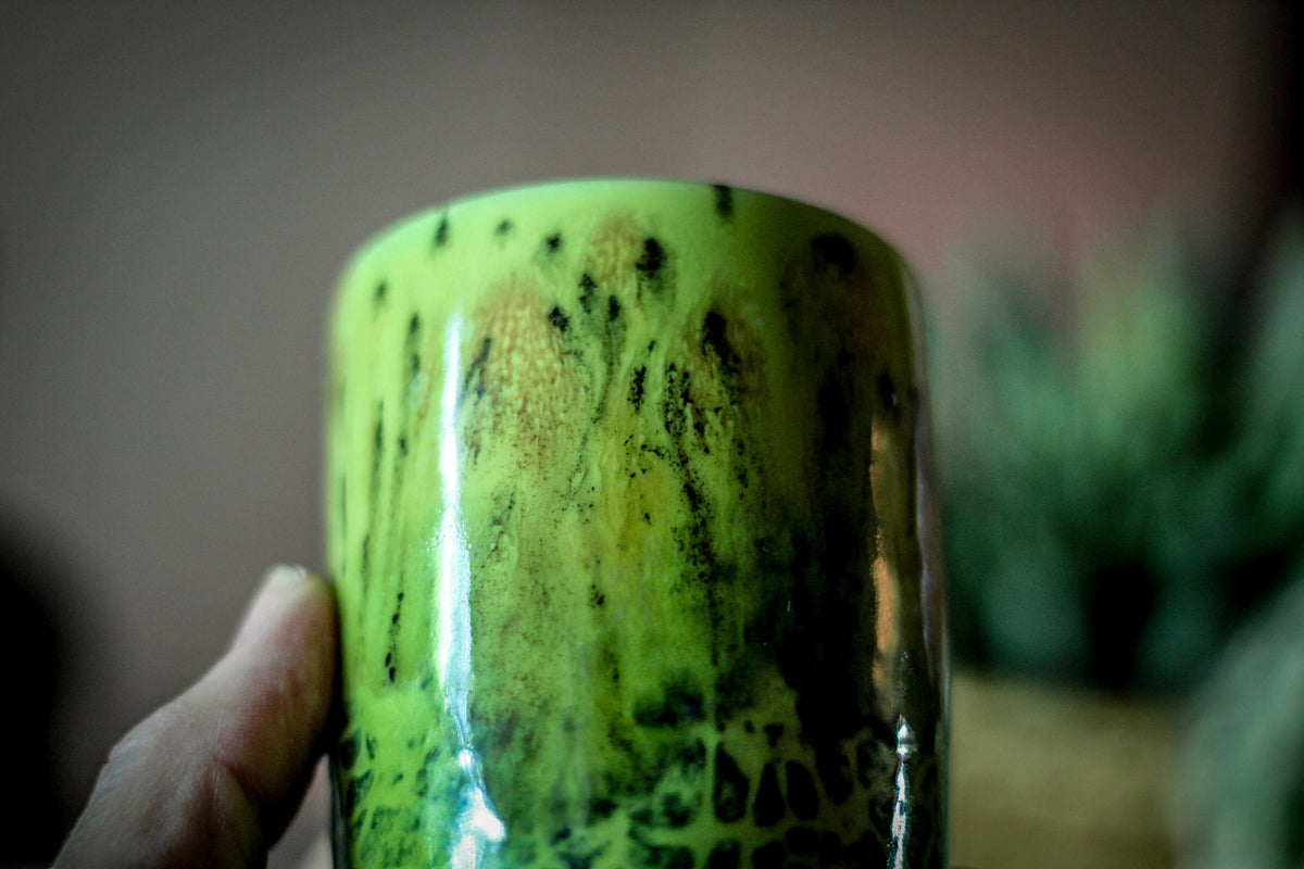 16-F Dragon PROTOTYPE Cup, 7 oz.