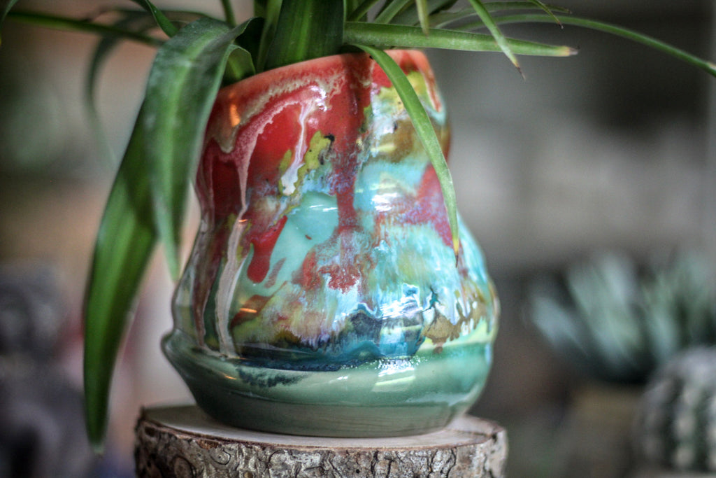 02-C "Fun" Gourd Planter