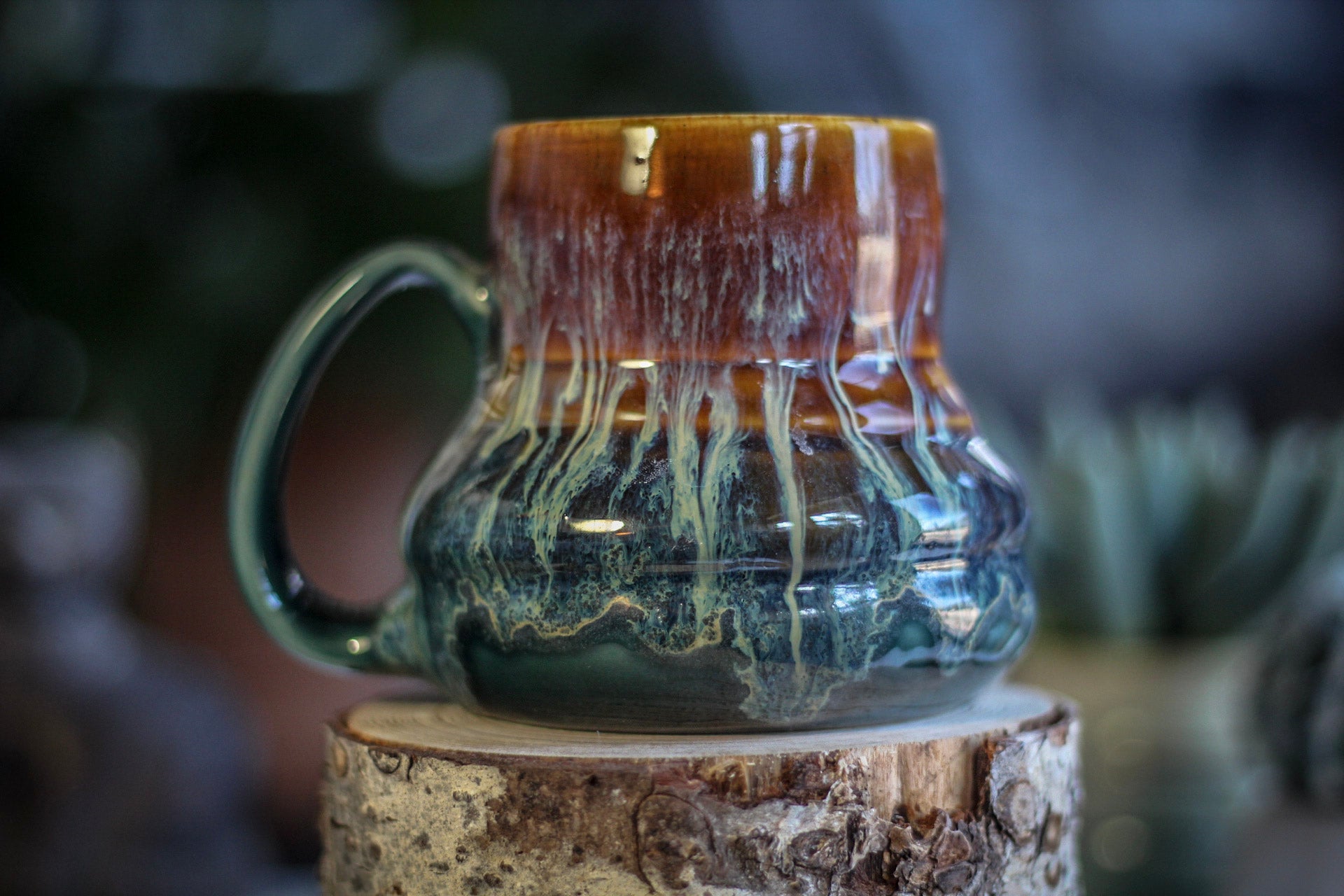 02-D New Wave Textured Mug - MINOR MISFIT, 12 oz. - 10% off