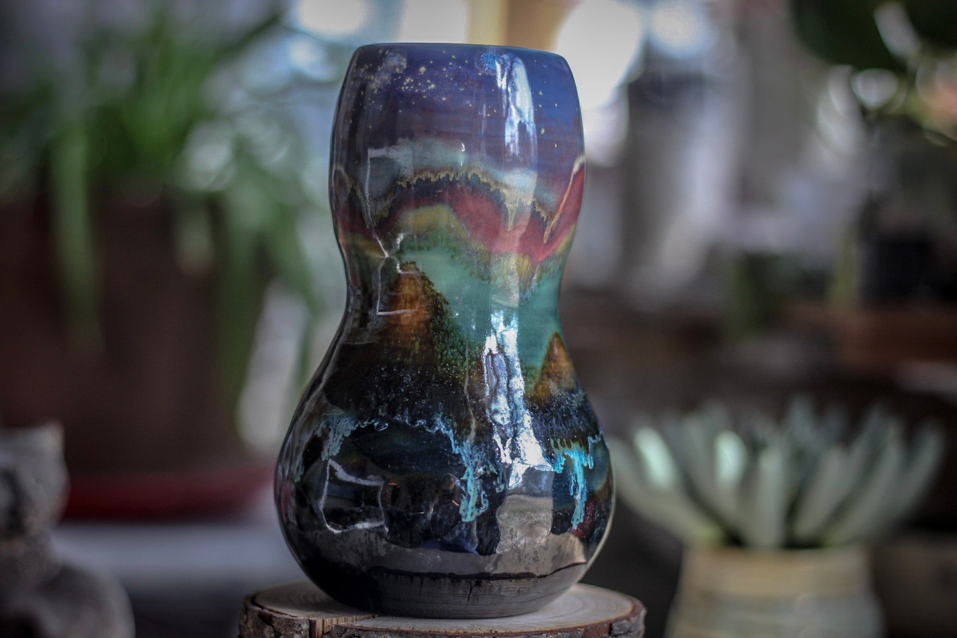 02-A+ Rocky Mountain High Gourd Vase - TOP SHELF NEXT LEVEL, 22 oz.