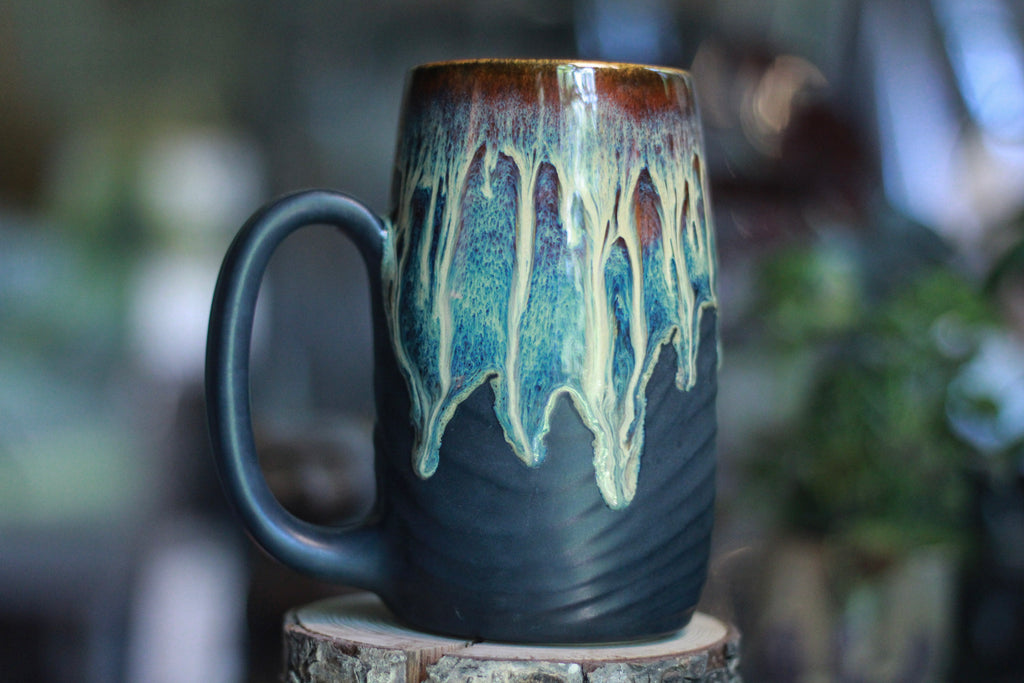 14-D New Wave Textured Stein Mug - TOP SHELF, 22 oz.