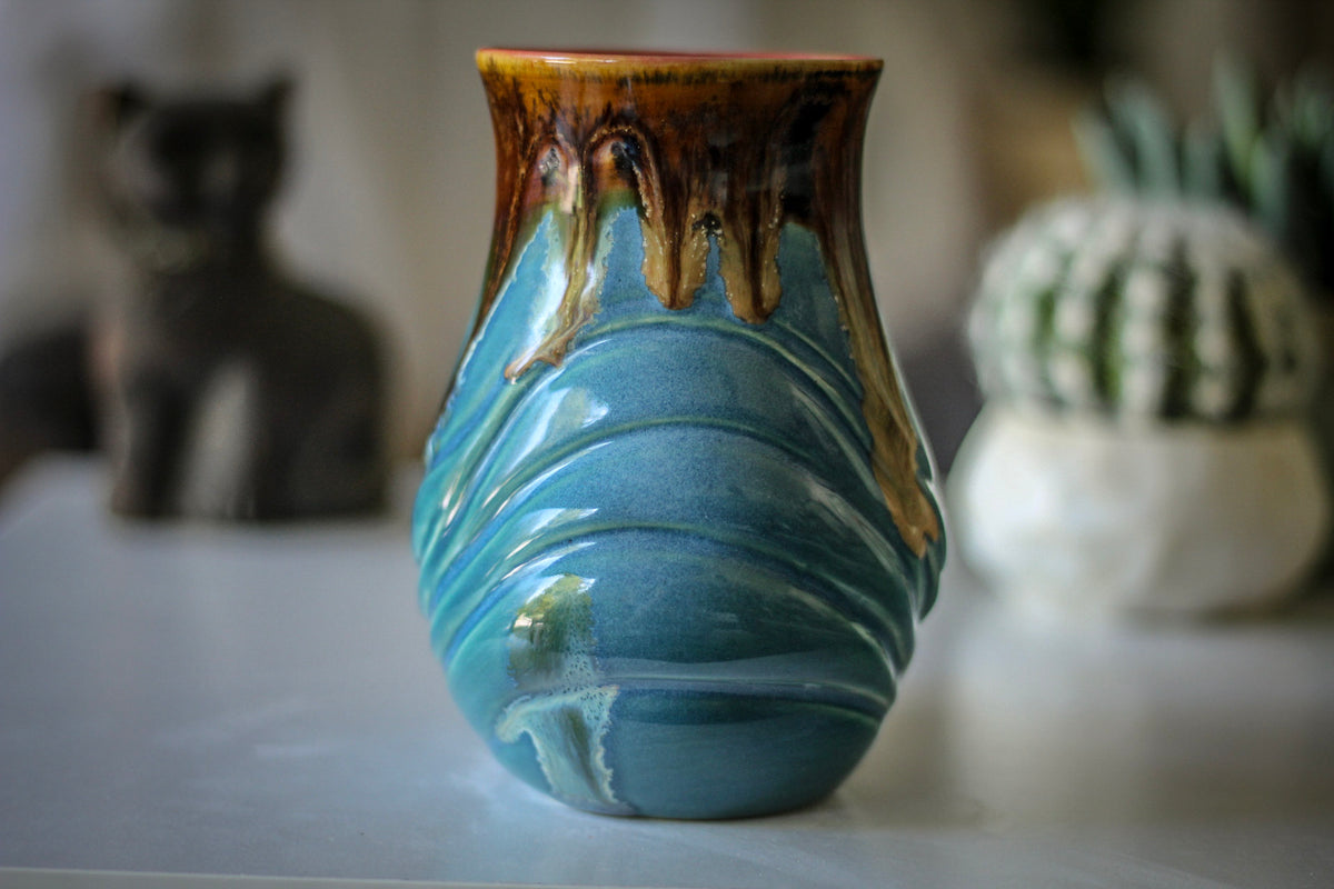17-G EXPERIMENT Barely Flared Textured Mug, 17 oz.