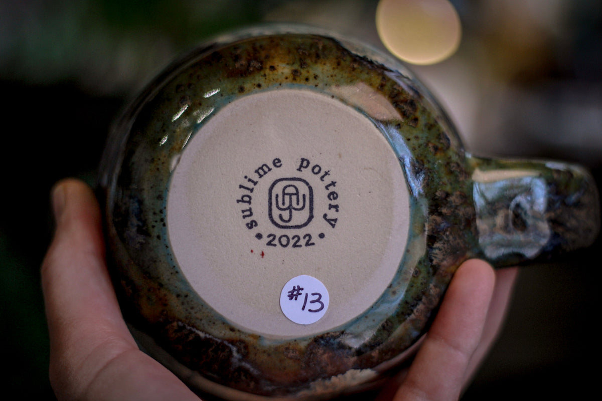 13-D  New Wave Barely Flared Textured Acorn Mug, 22 oz.