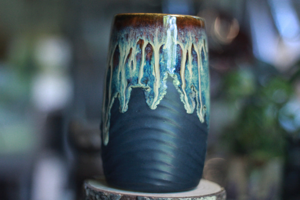 14-D New Wave Textured Stein Mug - TOP SHELF, 22 oz.