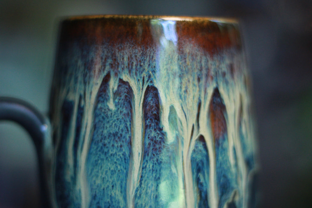 14-D New Wave Textured Stein Mug - TOP SHELF, 22 oz.