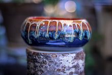 Load image into Gallery viewer, 15-E New Wave Bowl, 16 liquid oz.