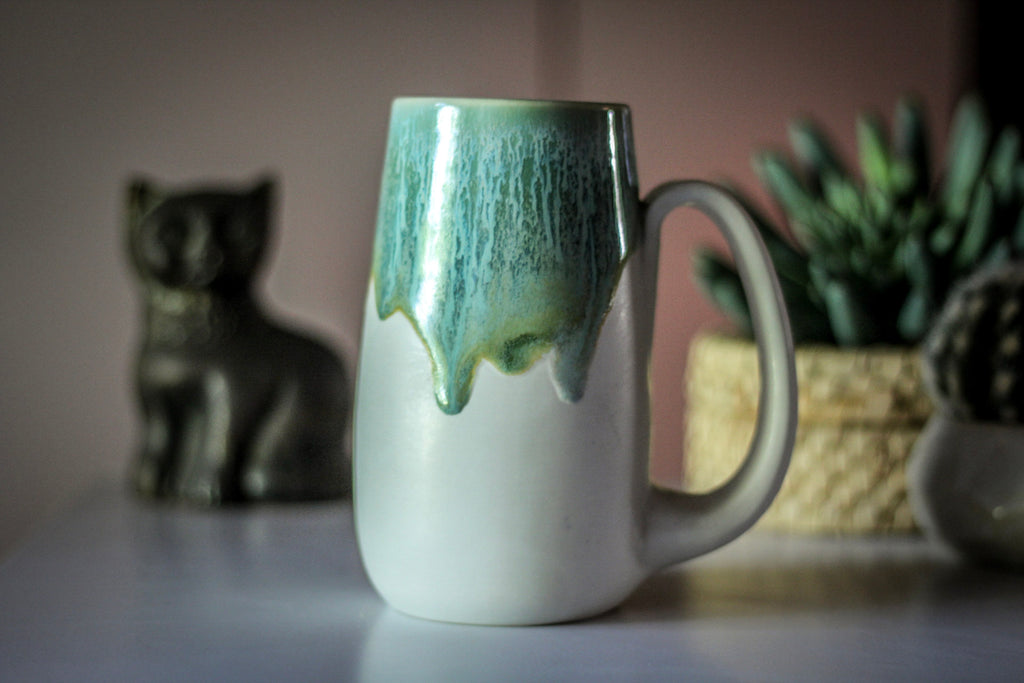 18-G Atlantean Jade Mug, 19 oz.