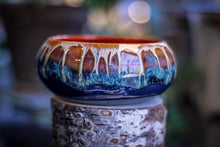 Load image into Gallery viewer, 15-E New Wave Bowl, 16 liquid oz.