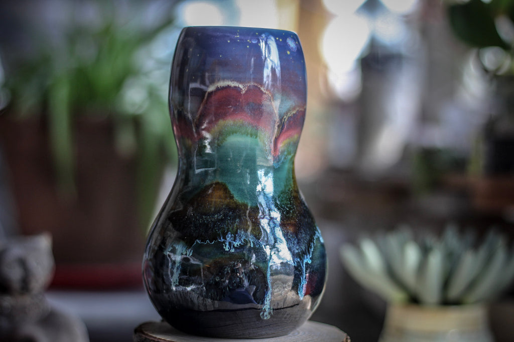 02-A+ Rocky Mountain High Gourd Vase - TOP SHELF NEXT LEVEL, 22 oz.