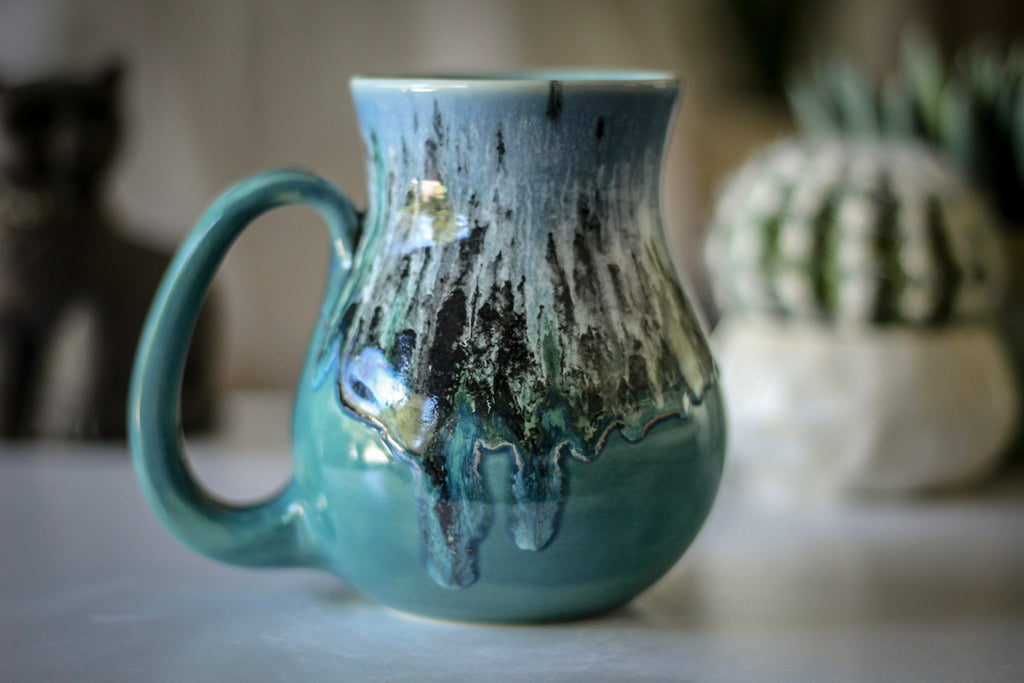18-D Green Mountain Barely Flared Mug - MISFIT, 15 oz. - 10% off