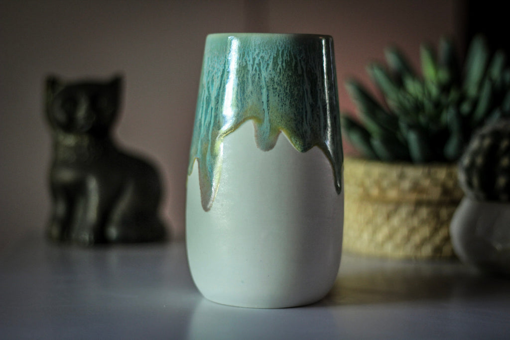 18-G Atlantean Jade Mug, 19 oz.