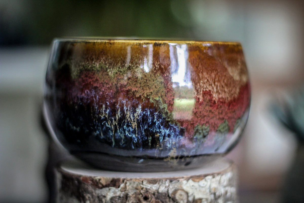 16-B Rainbow Grotto Bowl, 26 oz.