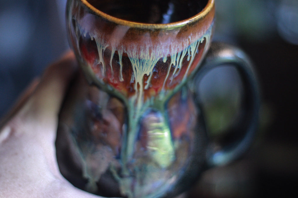 16-A+ New Earth Gourd Acorn Mug - TOP SHELF NEXT LEVEL, 20 oz.