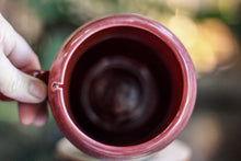 Load image into Gallery viewer, 05-E EXPERIMENT Notched Gourd Mug, 23 oz.