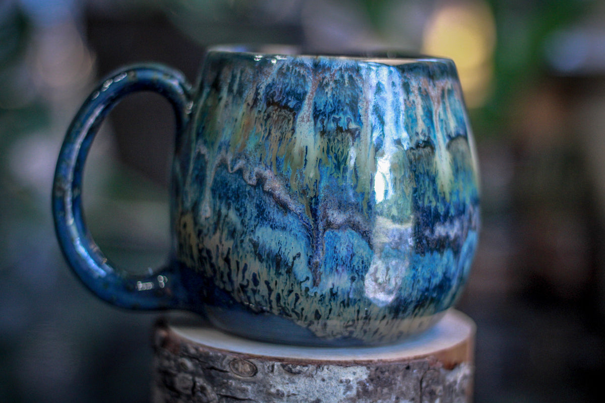 17-E Moody Blues Variation Squat Mug, 19 oz.