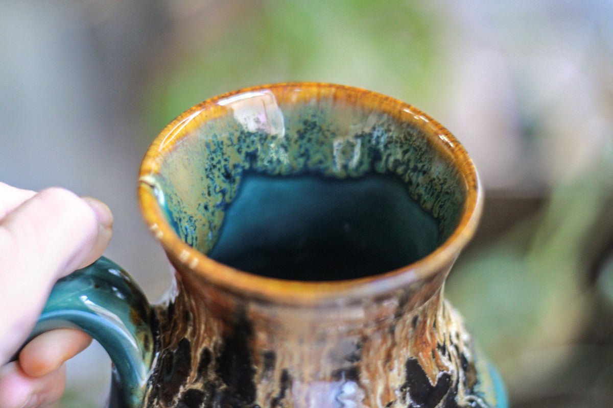 14-D Molten Cheetah Flared Textured Notched Mug - MINOR MISFIT, 21 oz. - 10% off