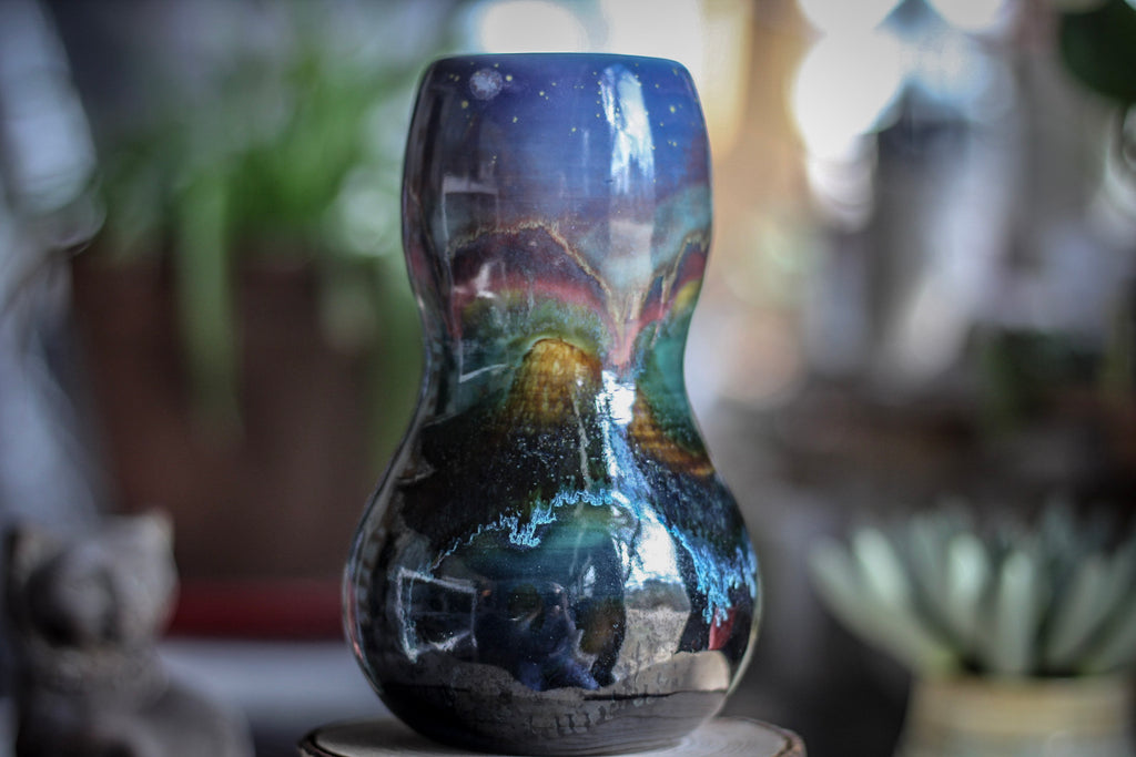 02-A+ Rocky Mountain High Gourd Vase - TOP SHELF NEXT LEVEL, 22 oz.