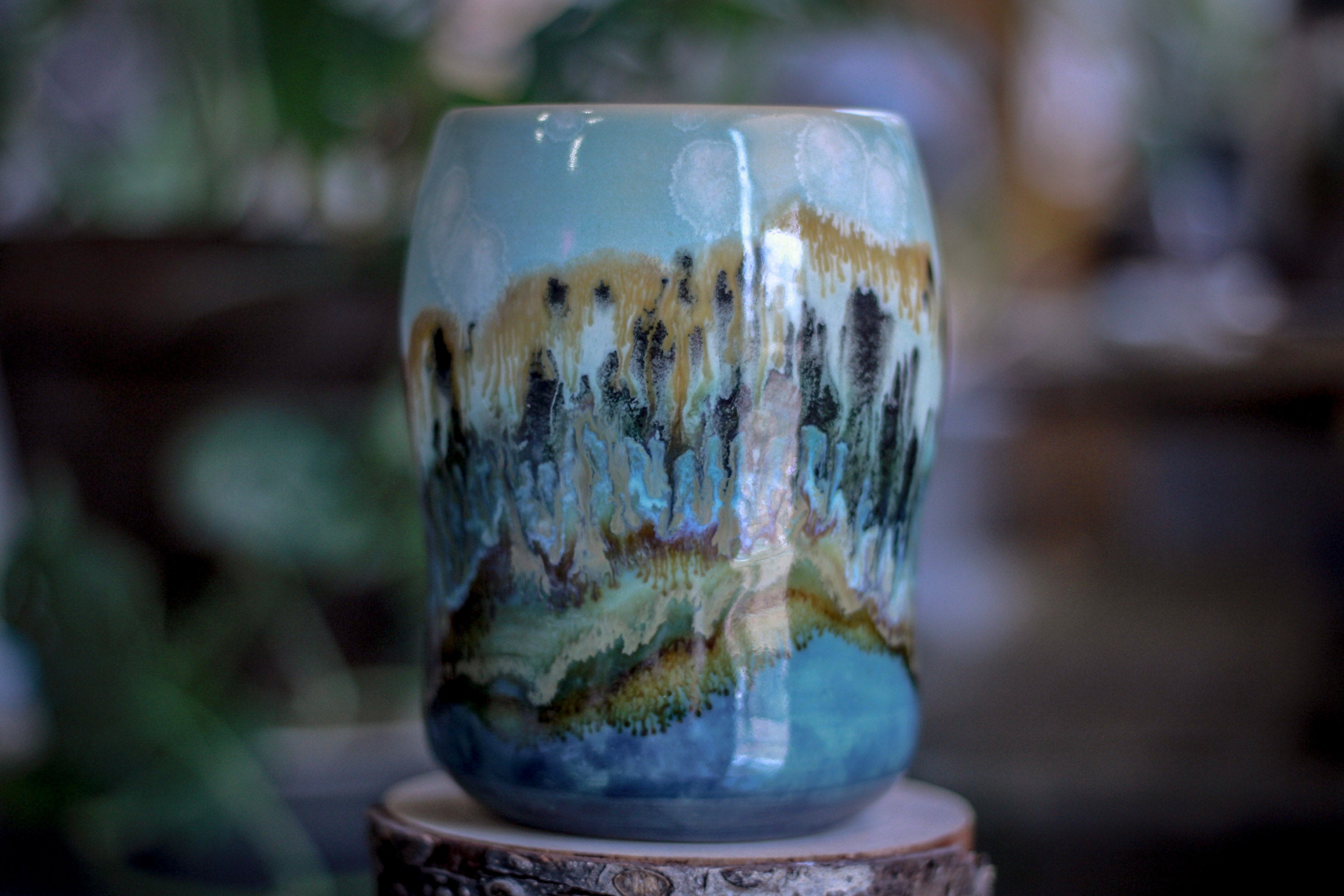 02-A Yellowstone Notched Mug, 21 oz.