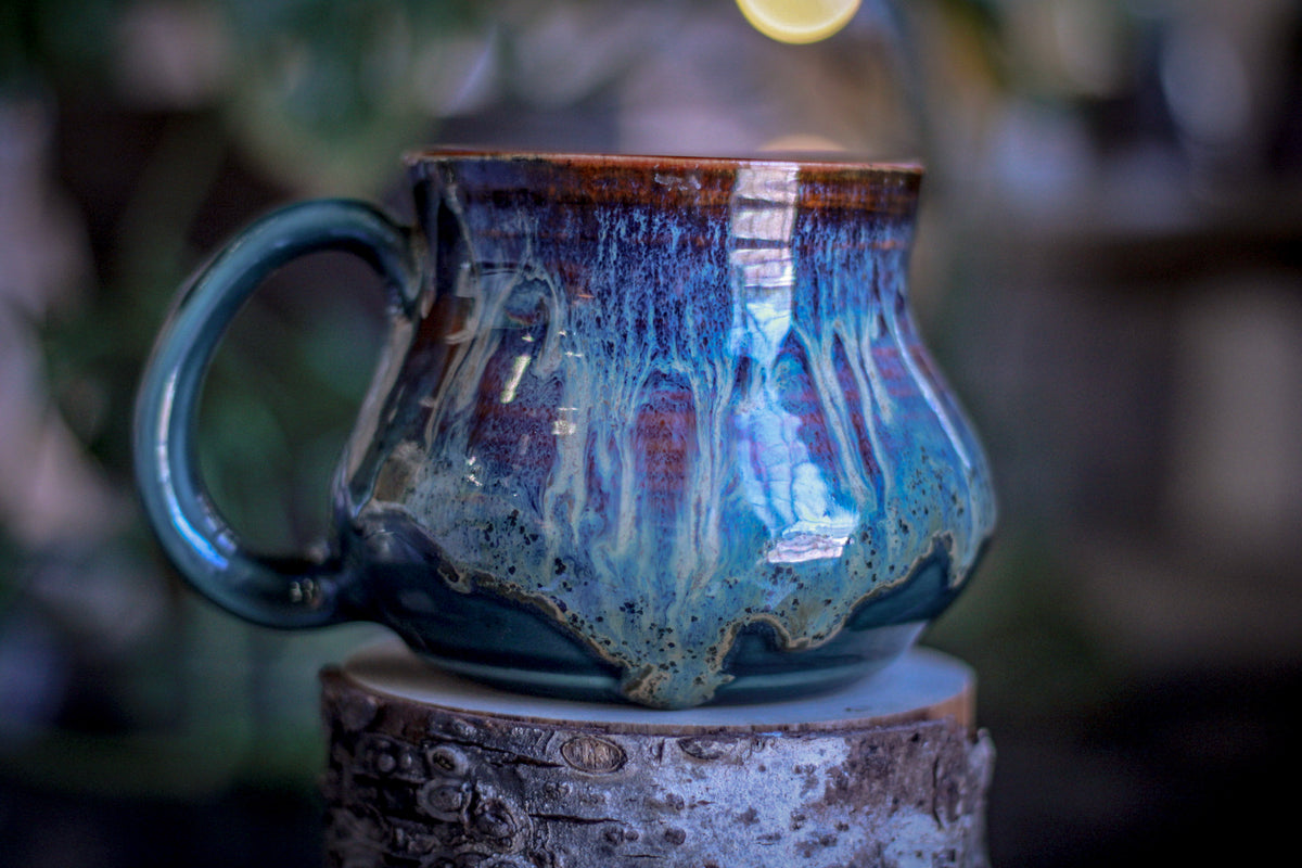 15-D New Wave Barely Flared Textured Acorn Mug, 16 oz.