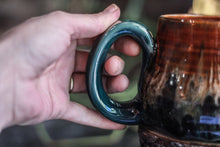Load image into Gallery viewer, 15-D Caramel Acorn Mug, 19 oz.