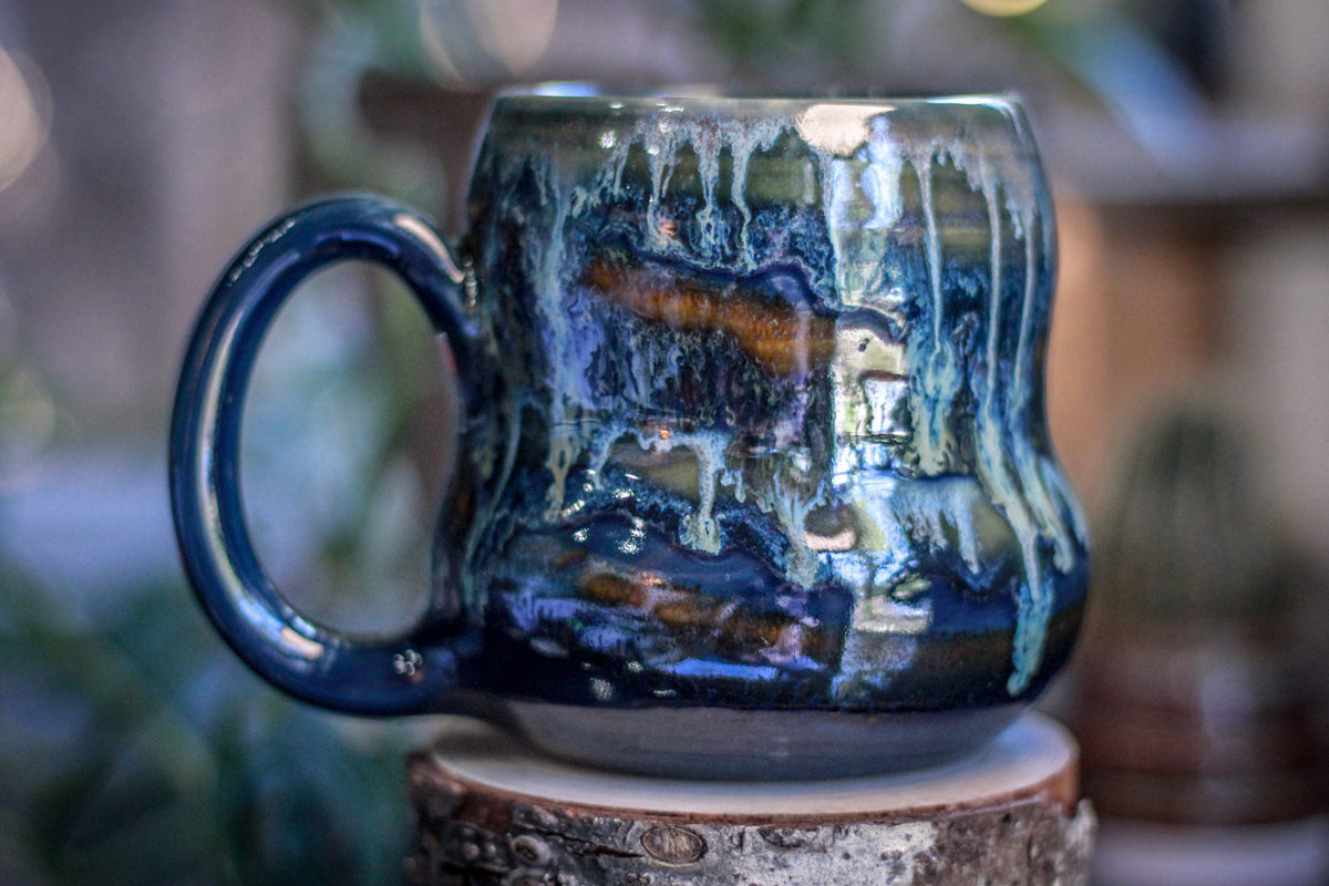 17-D Moody Blues Gourd Mug, 22 oz.