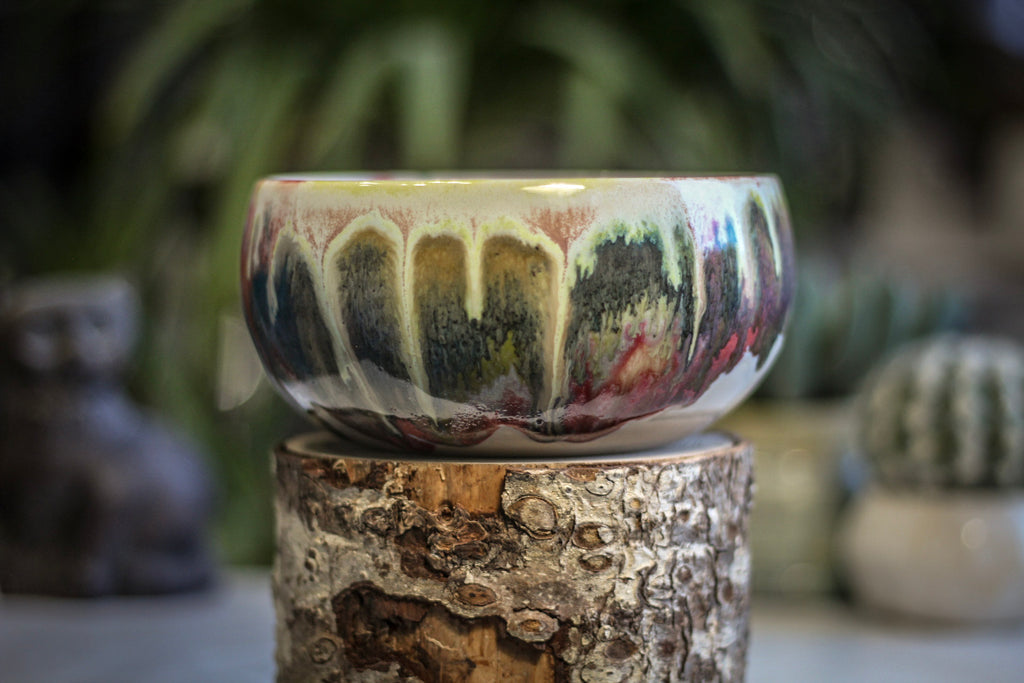 15-B Snowy Grotto Variation Bowl, 22 oz.