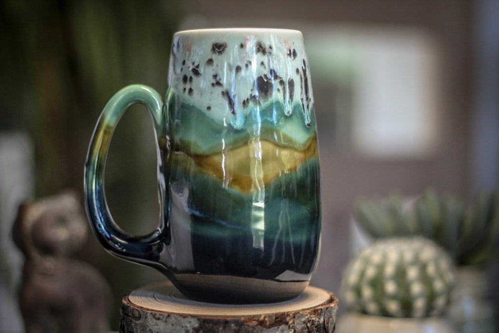 16-C PROTOTYPE Mug - MINOR MISFIT, 19 oz. - 10% off