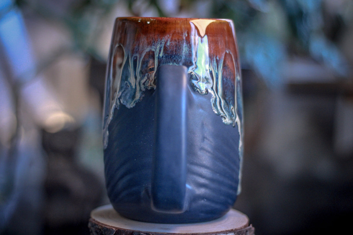 17-D New Wave Textured Stein Mug, 24 oz.