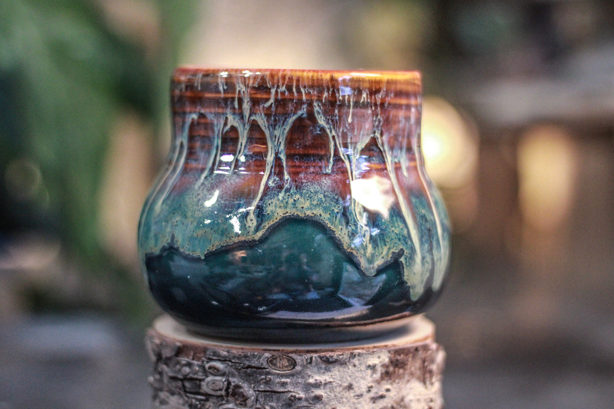 19-D New Wave Textured Mug, 21 oz.