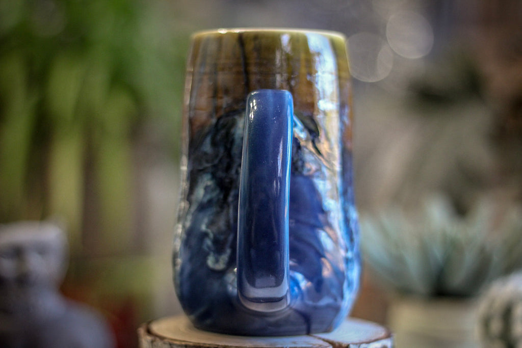 16-D Mossy Wave Textured Gourd Mug, 18 oz.