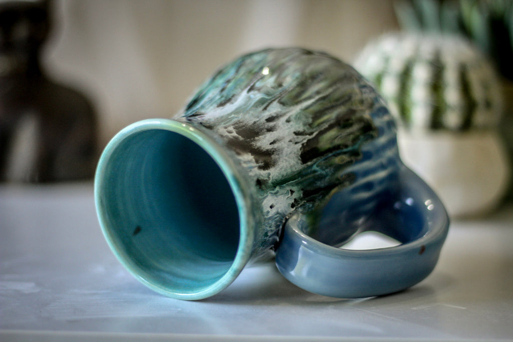 19-D Green Mountain Barely Flared Textured Mug - MISFIT, 17 oz. - 10% off