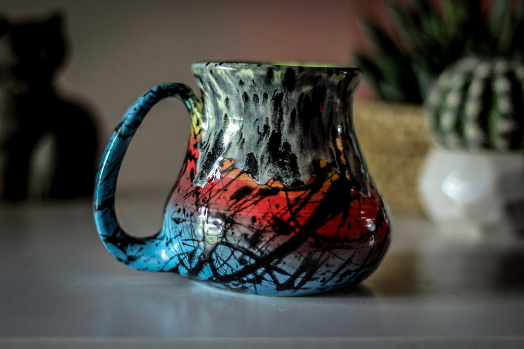 01-B Corona Flow Flared Mug, 15 oz.