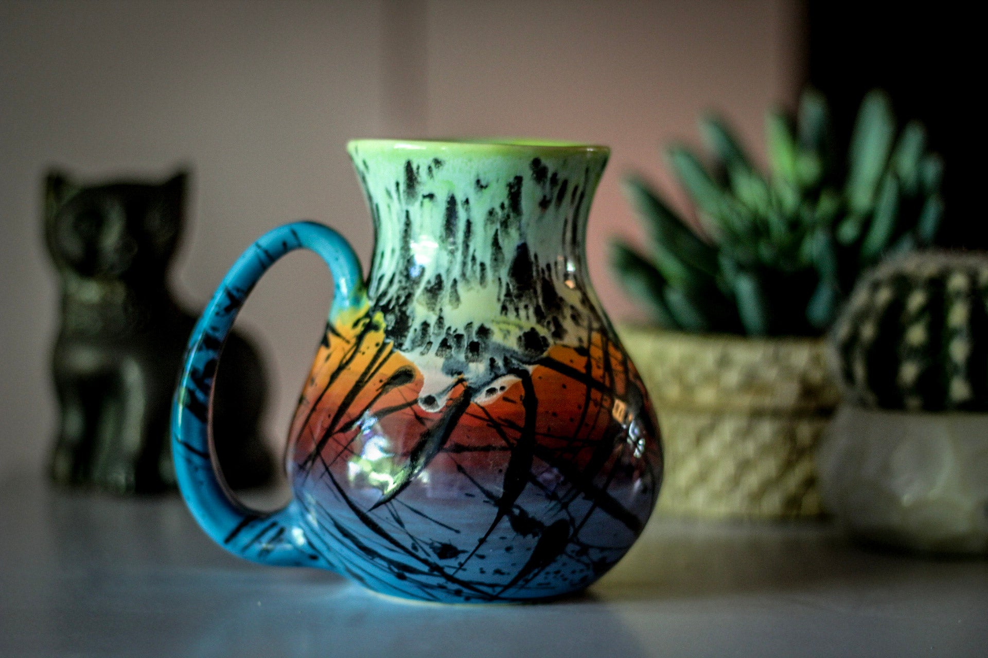 01-A Corona Flow Flared Mug - TOP SHELF, 20 oz.