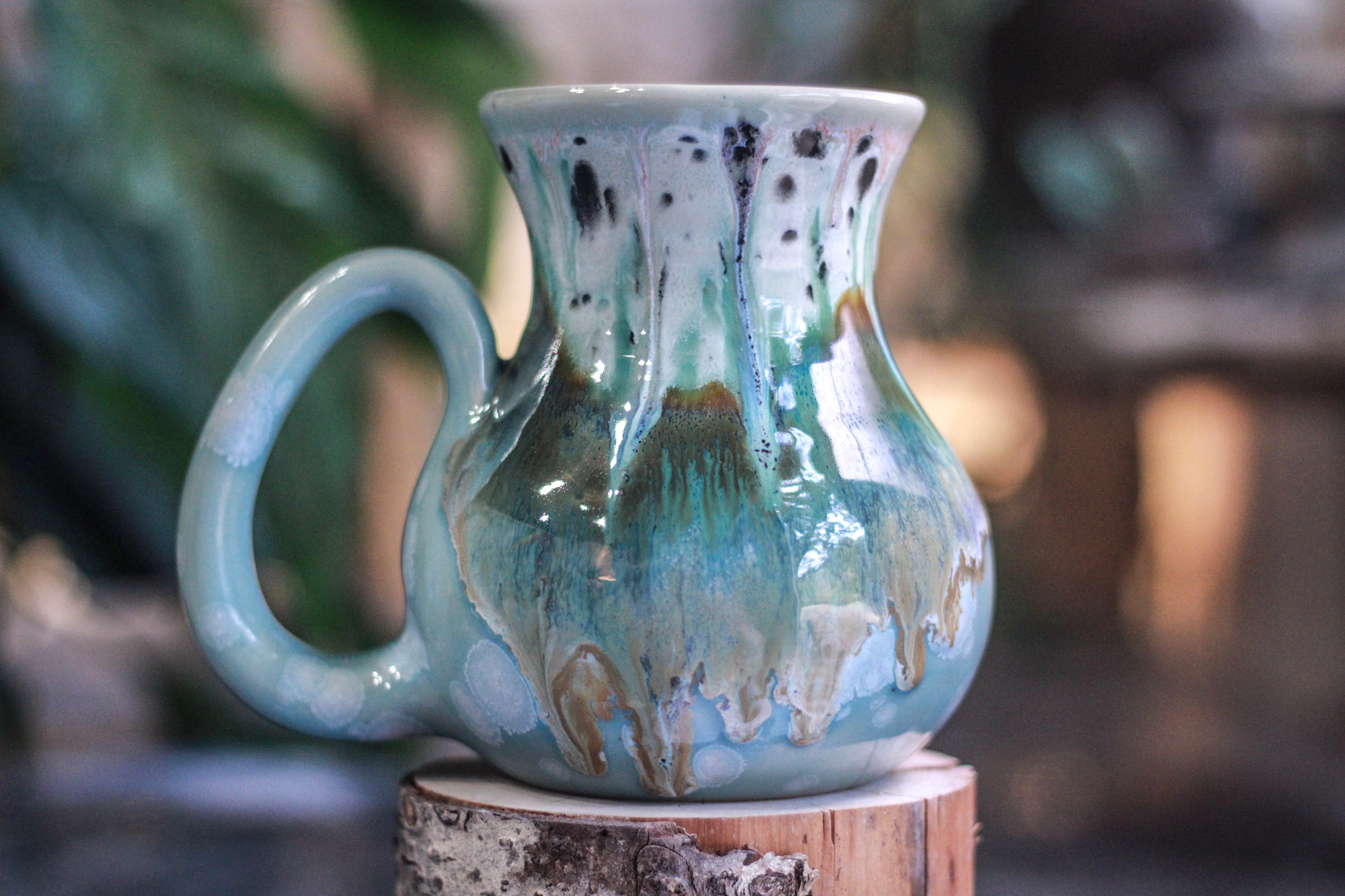 01-B Champlain Falls Flared Mug, 26 oz.