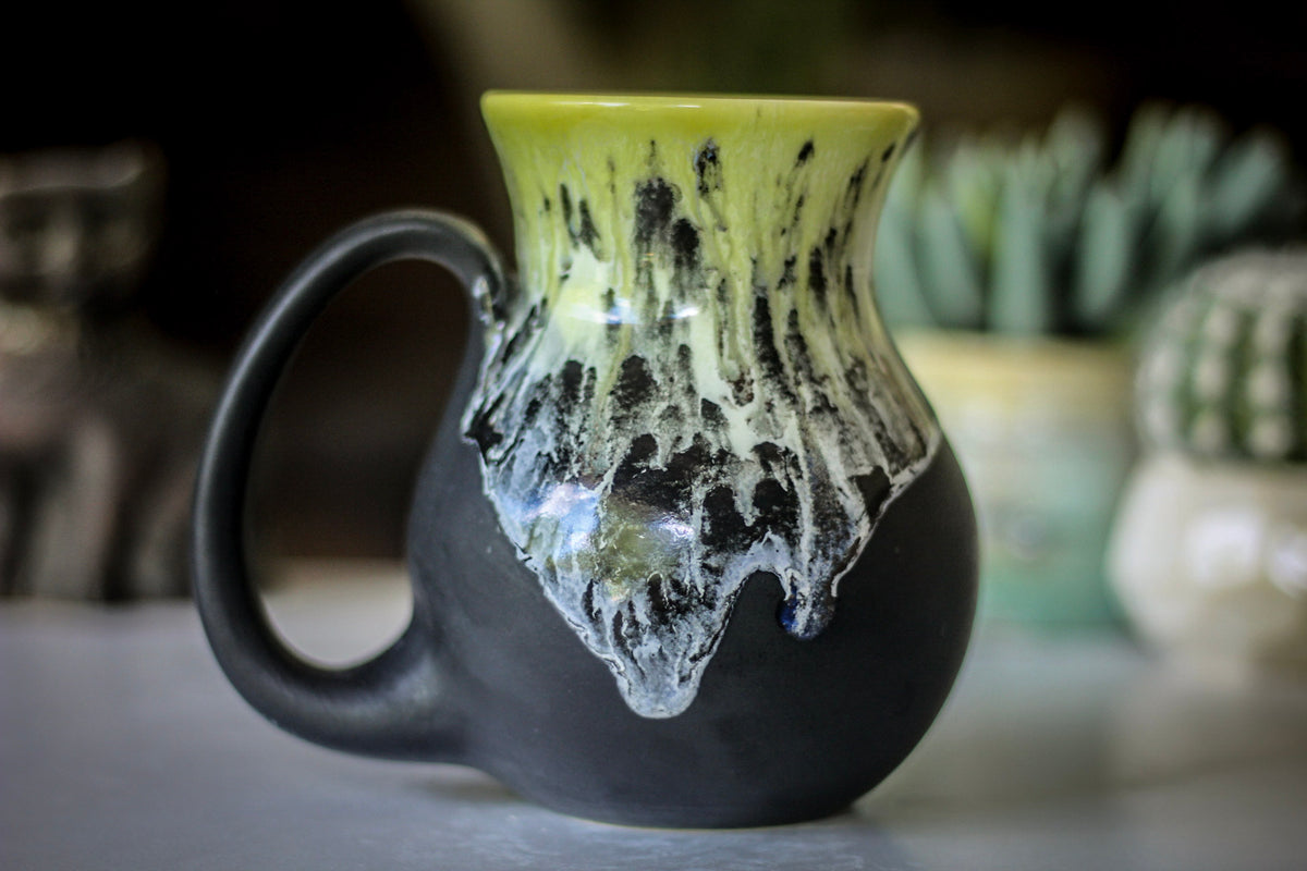 18-E PROTOTYPE Flared Mug, 20 oz.