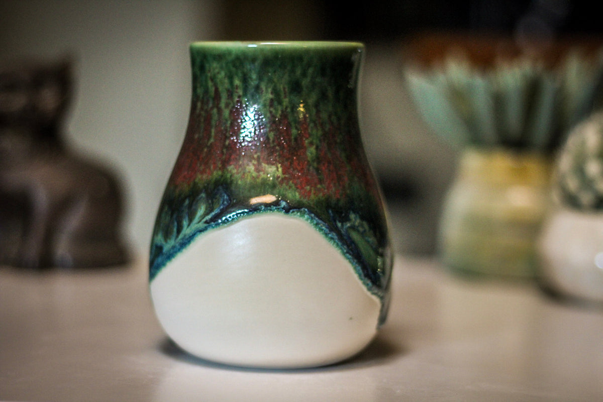 17-C PROTOTYPE Barely Flared Mug, 17 oz.