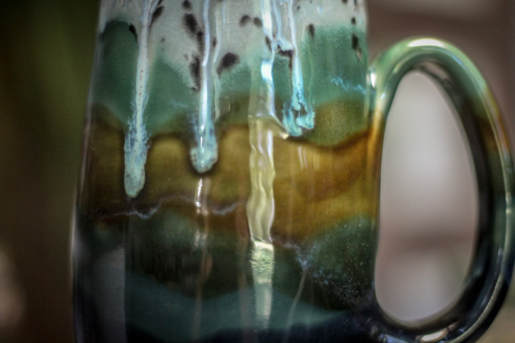 16-C PROTOTYPE Mug - MINOR MISFIT, 19 oz. - 10% off