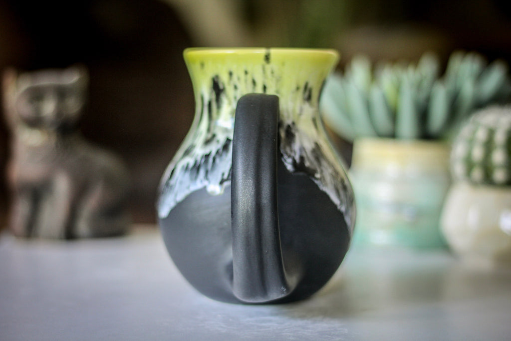 18-E PROTOTYPE Flared Mug, 20 oz.