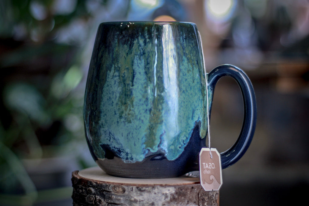 18-E Boreal Bliss Variation Notched Mug - ODDBALL, 19 oz. - 15% off