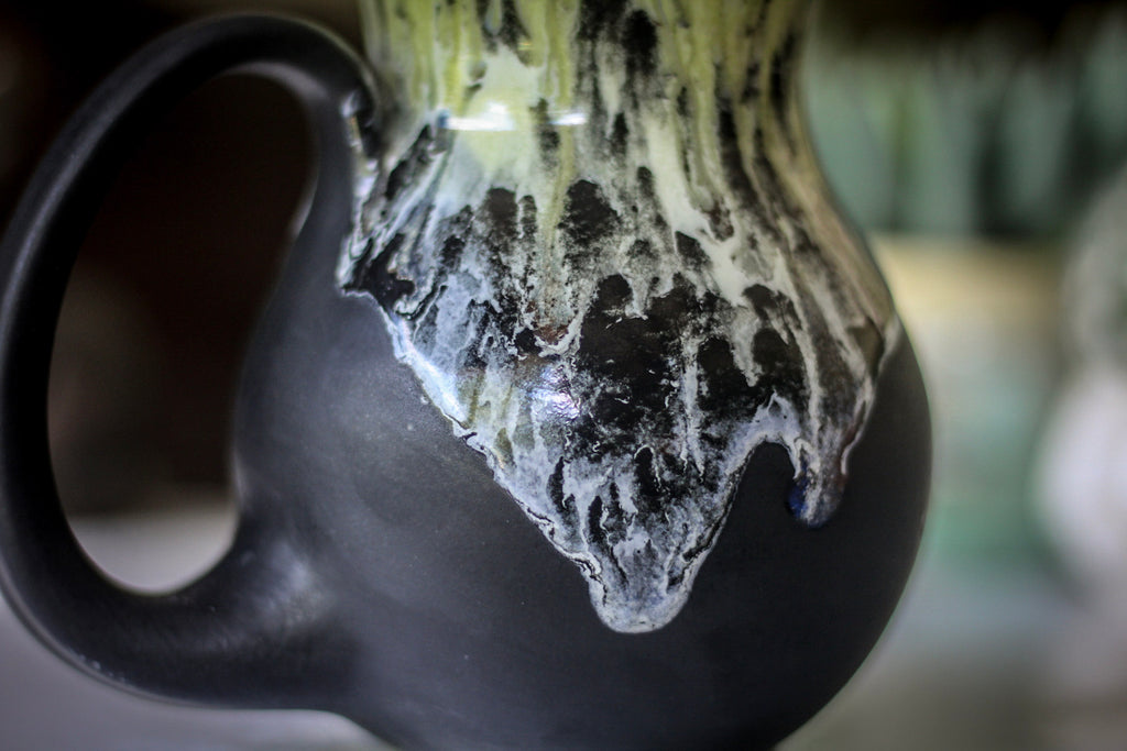 18-E PROTOTYPE Flared Mug, 20 oz.