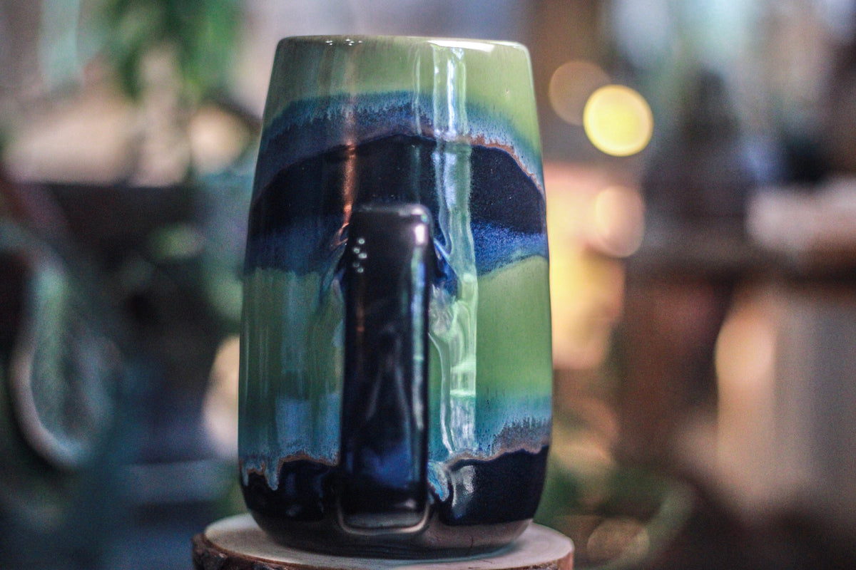 17-E Aurora Mug, 23 oz.