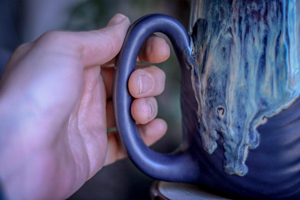 16-D New Wave Textured Mug, 22 oz.