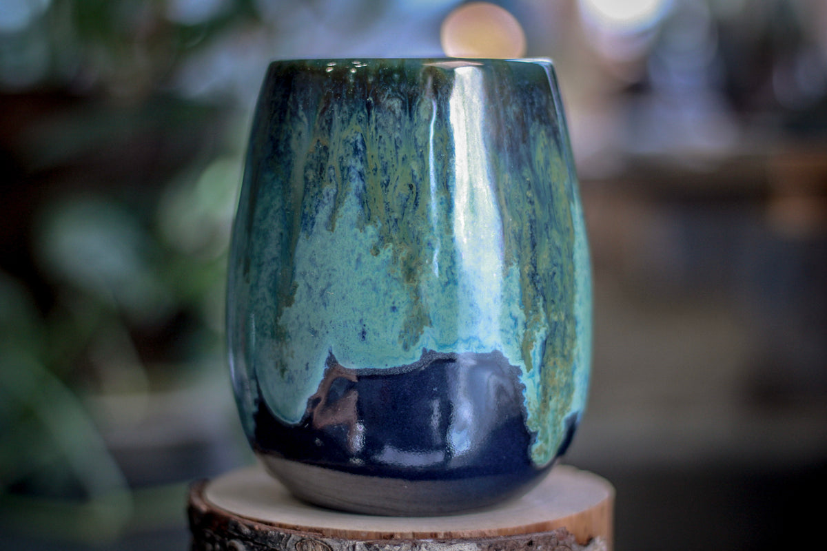 18-E Boreal Bliss Variation Notched Mug - ODDBALL, 19 oz. - 15% off