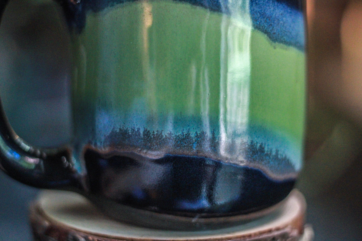 17-E Aurora Mug, 23 oz.